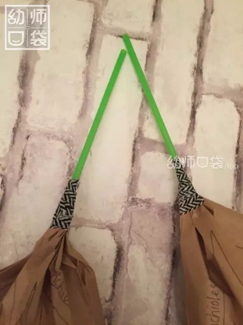 用剩的紙袋千萬(wàn)別扔!這里有份包攬六大區(qū)角的創(chuàng)意紙袋制作大全! 第13張 用剩的紙袋千萬(wàn)別扔!這里有份包攬六大區(qū)角的創(chuàng)意紙袋制作大全! 第13張