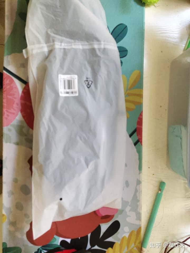 小米胸包新款開箱體驗，對比諸多米包