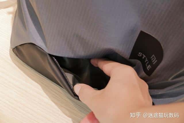 小米背包新體驗：只需149你就是這條街最靚的崽  第10張